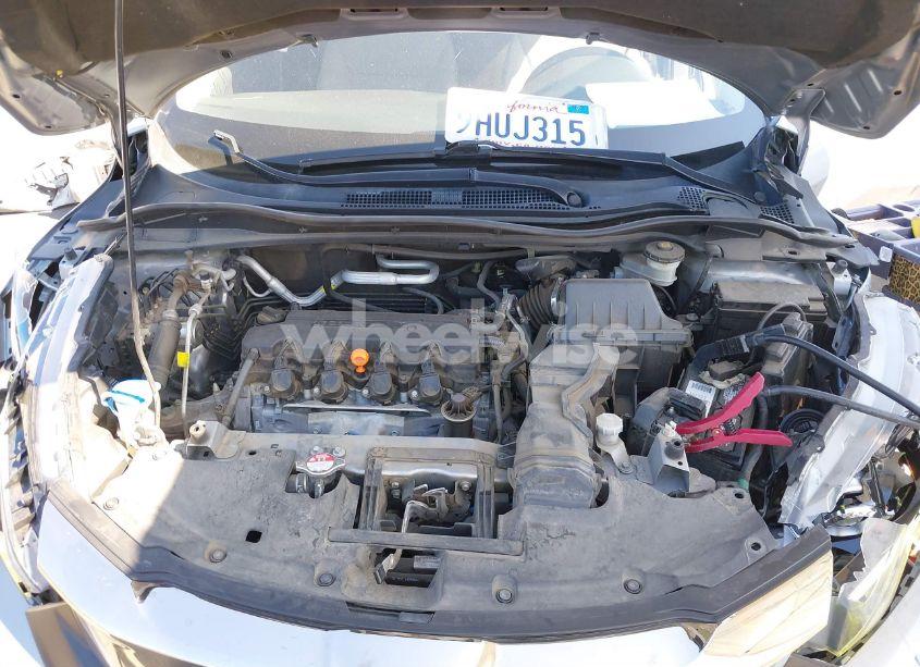 Photo 10 of 2019 Honda Hr-v LX (VIN 3CZRU5H38KG712725)