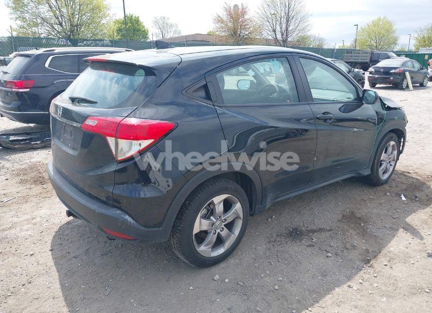 Photo 4 of 2019 Honda Hr-v LX (VIN 3CZRU5H38KG715771)