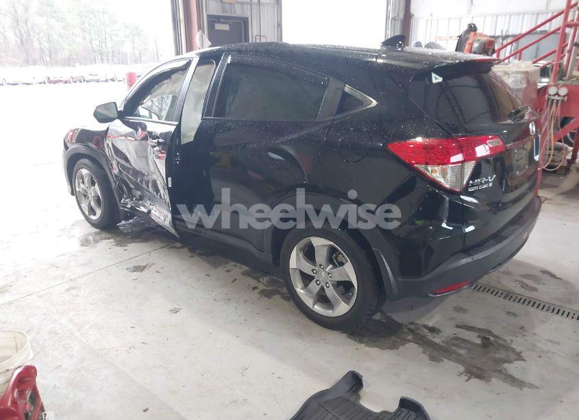 Photo 3 of 2020 Honda Hr-v 2WD LX (VIN 3CZRU5H38LM716227)
