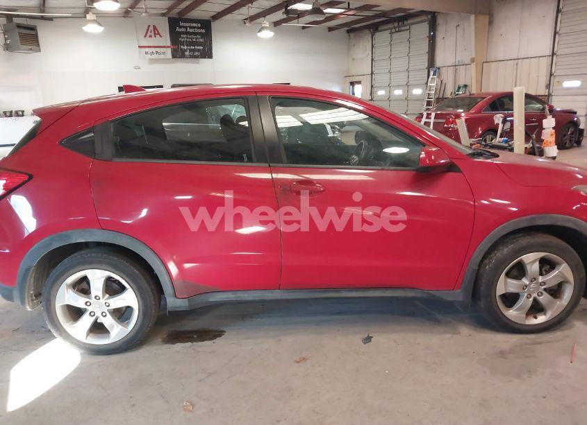 Photo 13 of 2016 Honda Hr-v LX (VIN 3CZRU5H39GM718588)