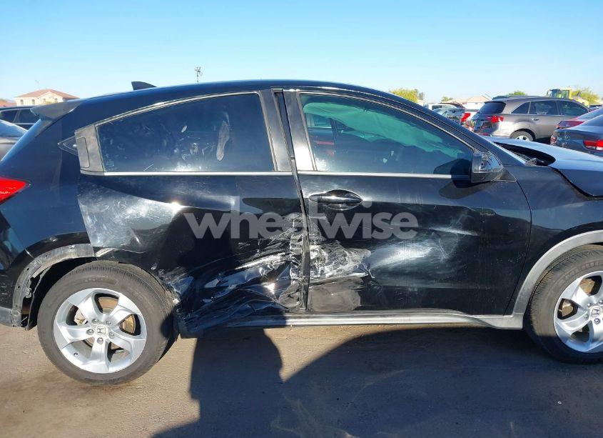 Photo 13 of 2016 Honda Hr-v LX (VIN 3CZRU5H39GM735536)