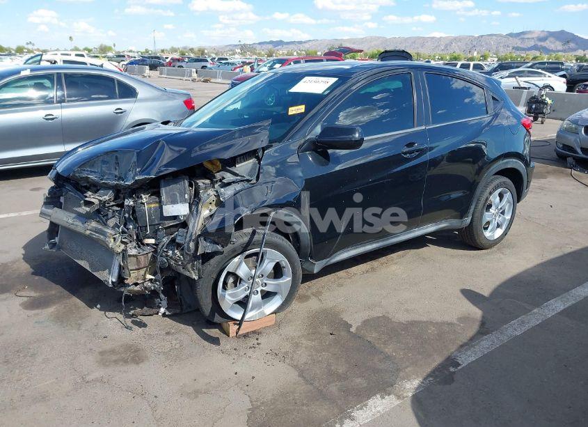 Photo 2 of 2016 Honda Hr-v LX (VIN 3CZRU5H39GM735536)