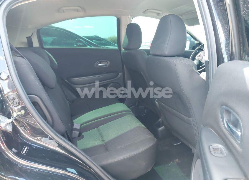 Photo 8 of 2016 Honda Hr-v LX (VIN 3CZRU5H39GM735536)