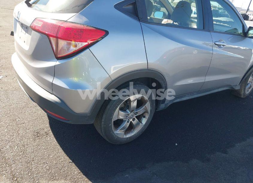 Photo 18 of 2017 Honda Hr-v LX (VIN 3CZRU5H39HM713196)