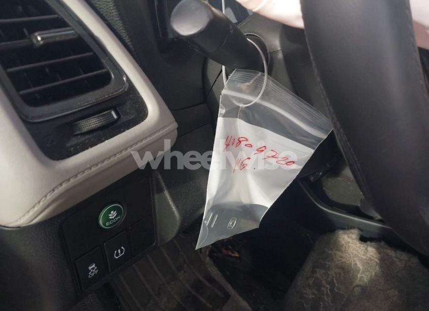 Photo 19 of 2017 Honda Hr-v LX (VIN 3CZRU5H39HM713196)