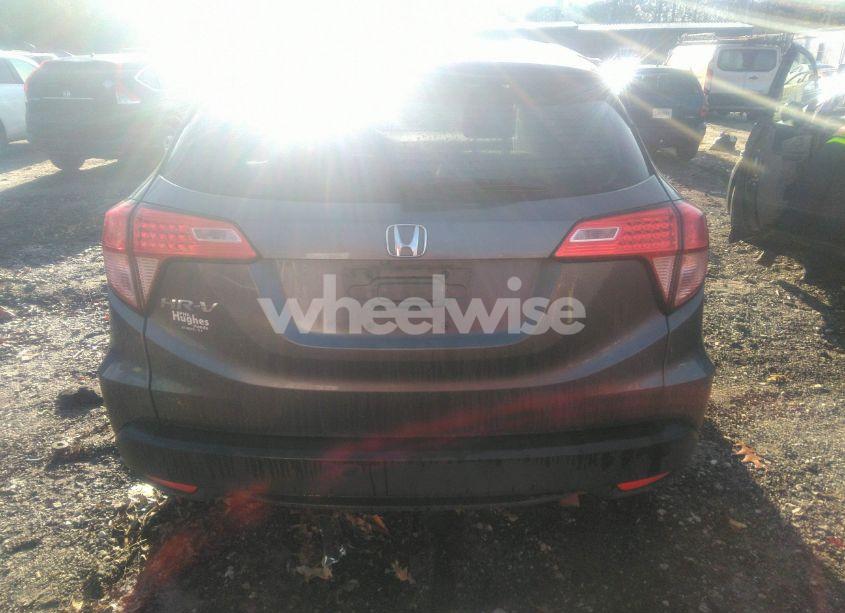 Photo 17 of 2018 Honda Hr-v LX (VIN 3CZRU5H39JG700226)