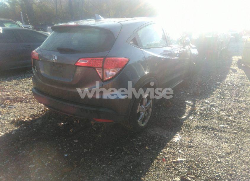 Photo 4 of 2018 Honda Hr-v LX (VIN 3CZRU5H39JG700226)