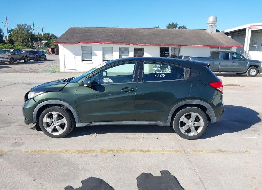Photo 14 of 2018 Honda Hr-v LX (VIN 3CZRU5H39JG700470)