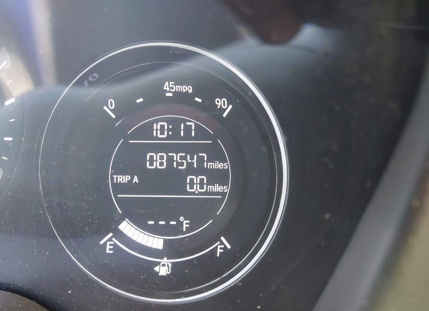 Photo 15 of 2018 Honda Hr-v LX (VIN 3CZRU5H39JG700470)