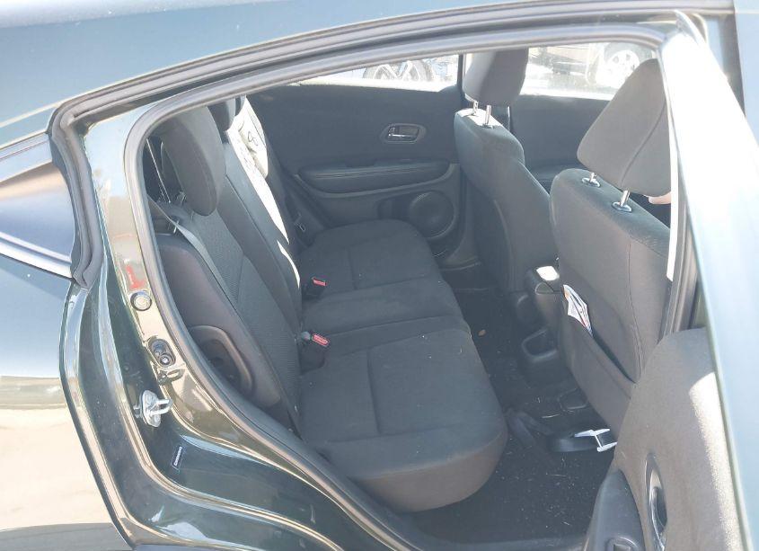 Photo 8 of 2018 Honda Hr-v LX (VIN 3CZRU5H39JG700470)
