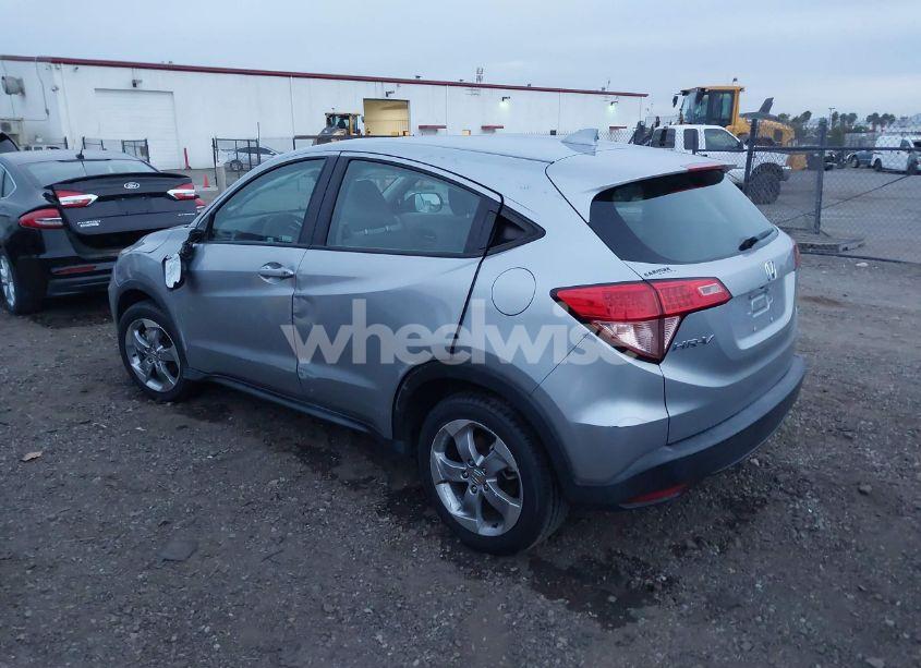 Photo 3 of 2018 Honda Hr-v LX (VIN 3CZRU5H39JM723264)