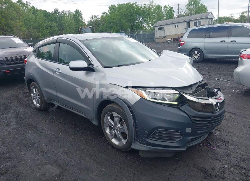 2019 Honda Hr-v LX (VIN 3CZRU5H39KG703872) main photo