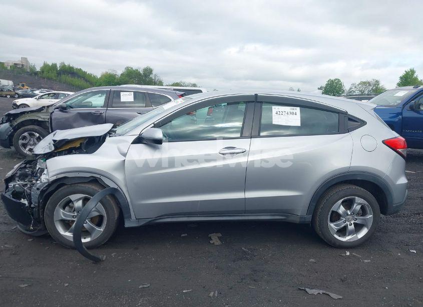 Photo 14 of 2019 Honda Hr-v LX (VIN 3CZRU5H39KG703872)