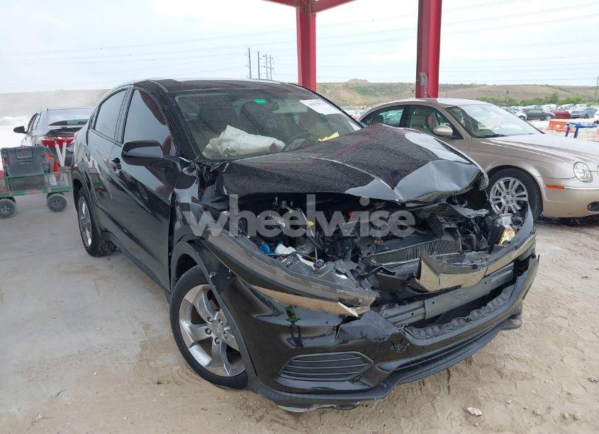 2019 Honda Hr-v LX (VIN 3CZRU5H39KG709073) main photo