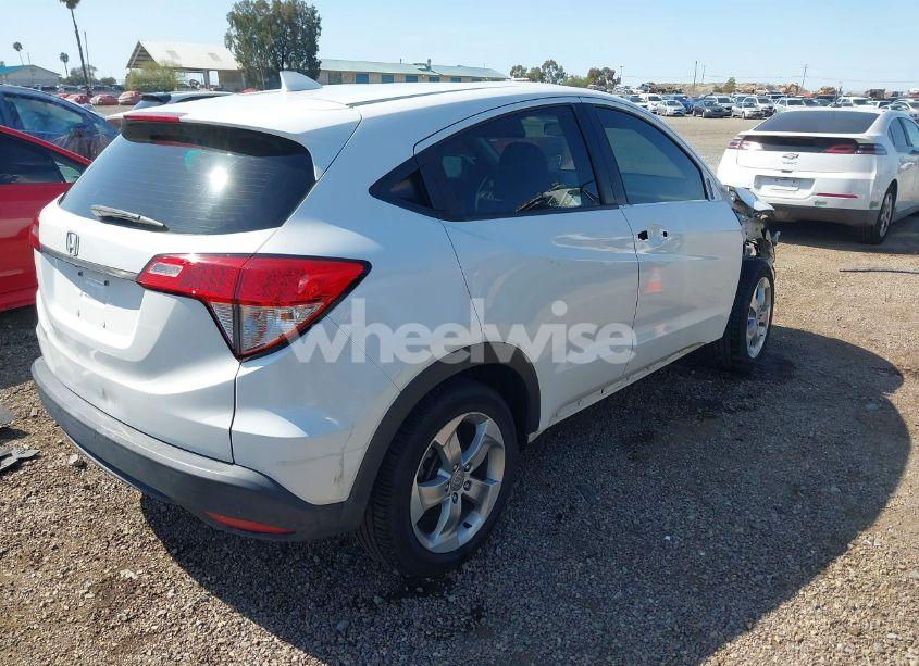 Photo 4 of 2019 Honda Hr-v LX (VIN 3CZRU5H39KM702108)