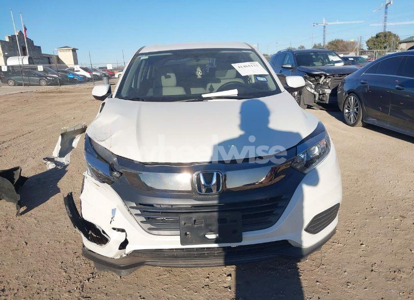 Photo 13 of 2019 Honda Hr-v LX (VIN 3CZRU5H39KM709866)