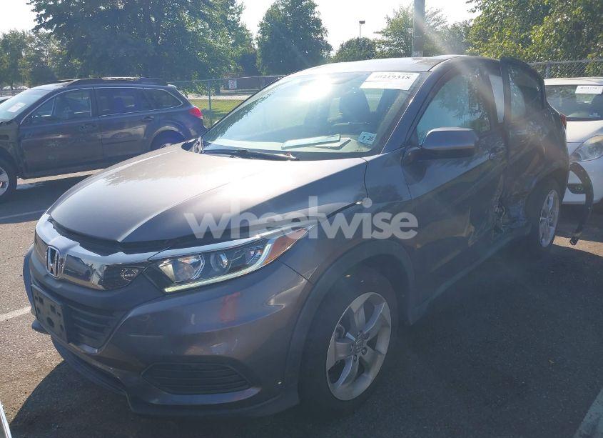 Photo 2 of 2020 Honda Hr-v 2WD LX (VIN 3CZRU5H39LM706726)