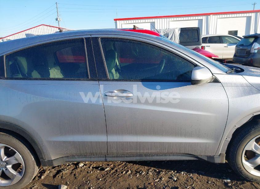 Photo 13 of 2020 Honda Hr-v 2WD LX (VIN 3CZRU5H39LM713045)