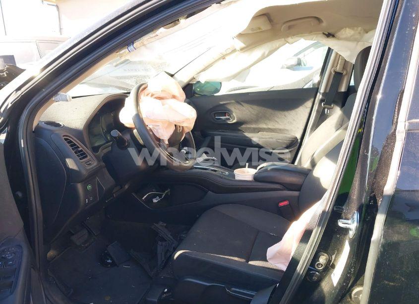 Photo 5 of 2022 Honda Hr-v 2WD LX (VIN 3CZRU5H39NM720564)