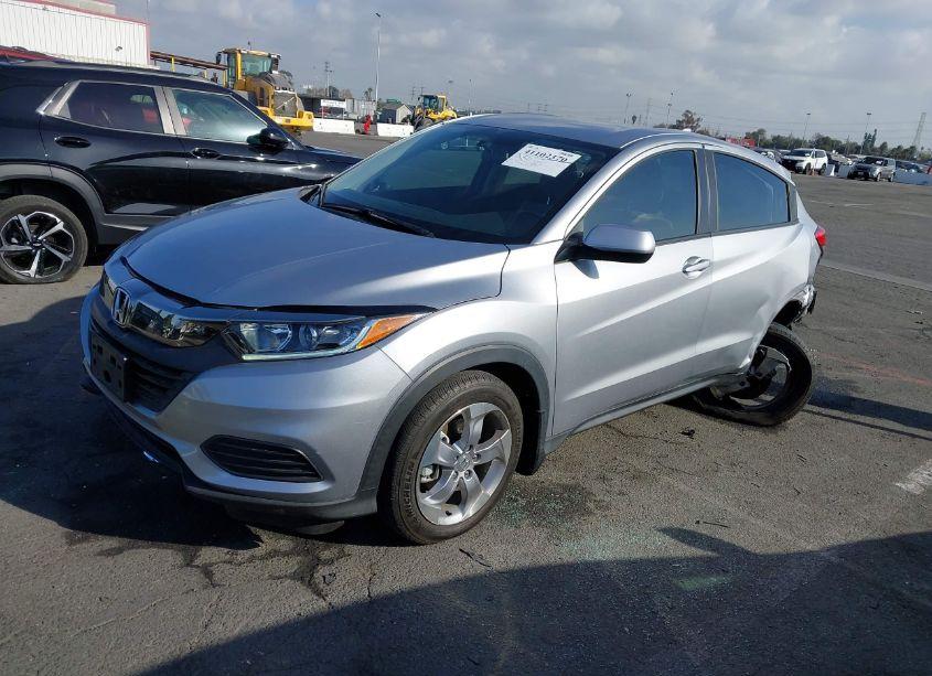 Photo 2 of 2022 Honda Hr-v 2WD LX (VIN 3CZRU5H39NM744850)