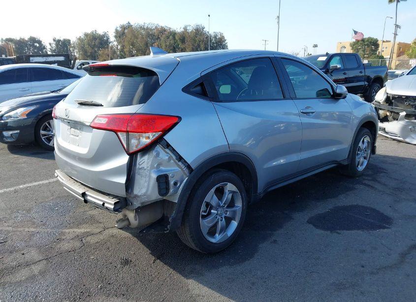 Photo 4 of 2022 Honda Hr-v 2WD LX (VIN 3CZRU5H39NM744850)