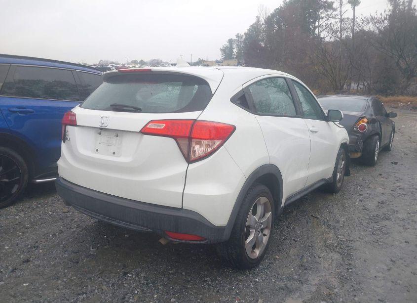 Photo 4 of 2016 Honda Hr-v LX (VIN 3CZRU5H3XGM742169)