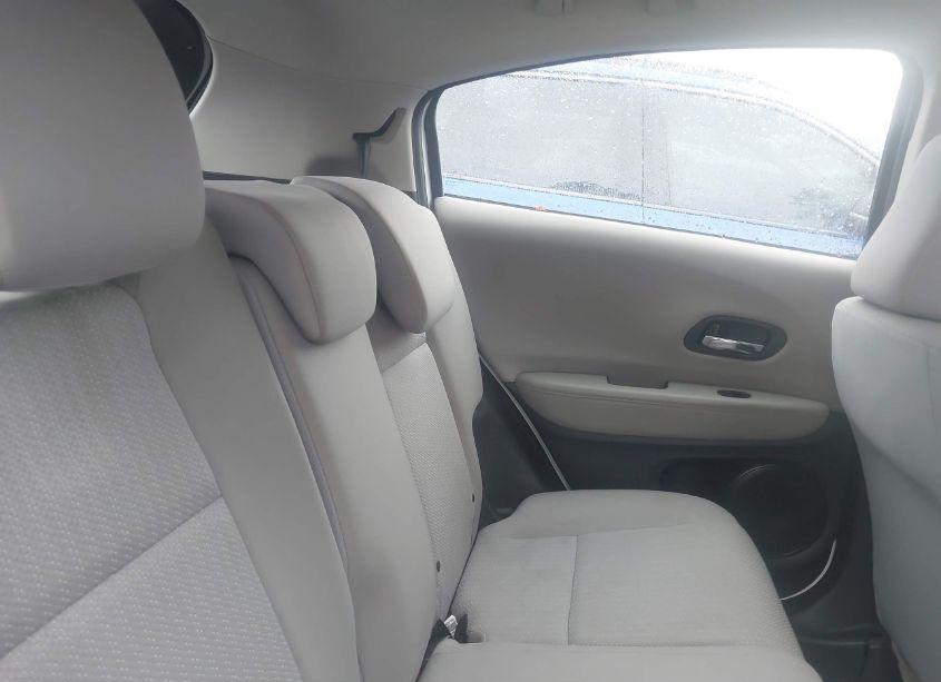 Photo 8 of 2016 Honda Hr-v LX (VIN 3CZRU5H3XGM742169)