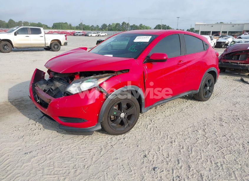 Photo 2 of 2017 Honda Hr-v LX (VIN 3CZRU5H3XHM728578)