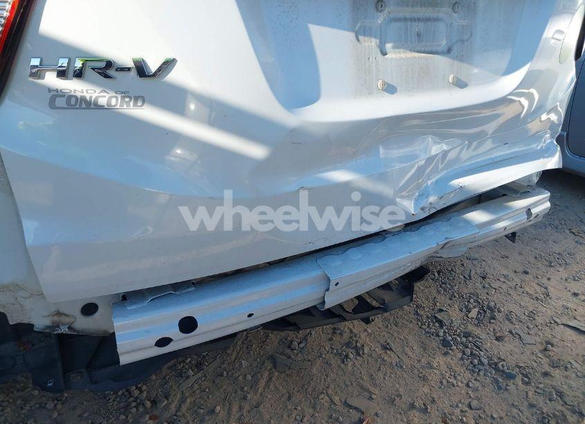 Photo 6 of 2021 Honda Hr-v 2WD LX (VIN 3CZRU5H3XMM732852)