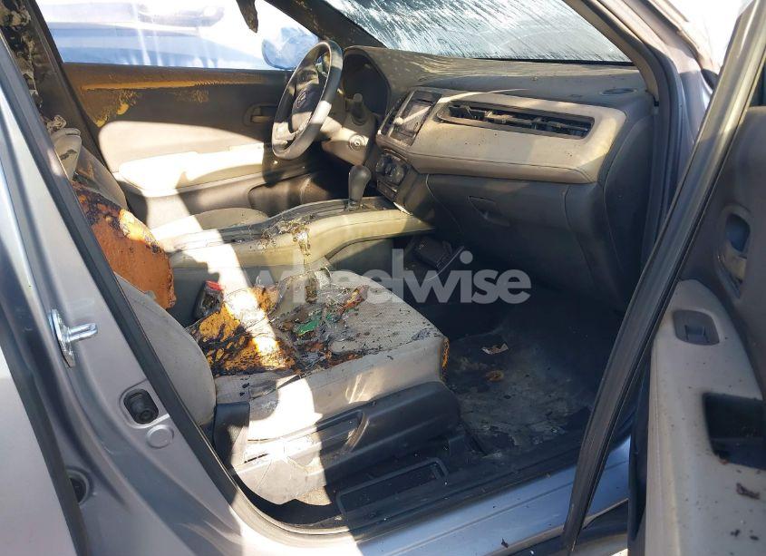 Photo 5 of 2022 Honda Hr-v 2WD LX (VIN 3CZRU5H3XNM709654)