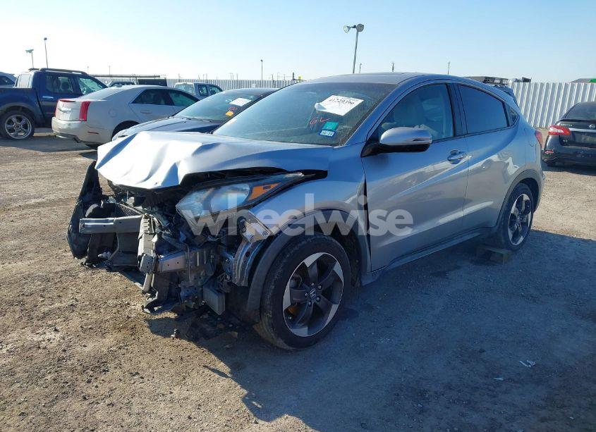 Photo 2 of 2018 Honda Hr-v EX (VIN 3CZRU5H50JG702593)