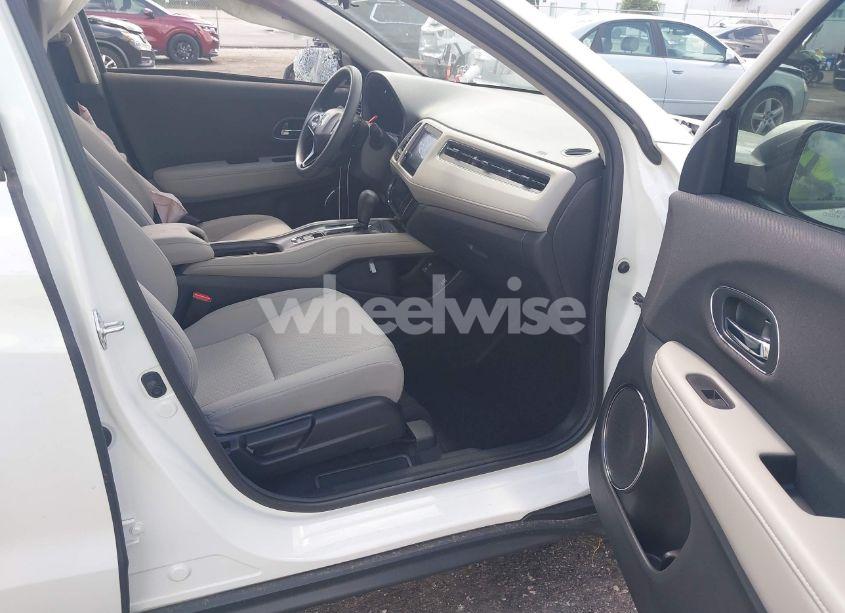 Photo 5 of 2021 Honda Hr-v 2WD EX (VIN 3CZRU5H50MM711557)