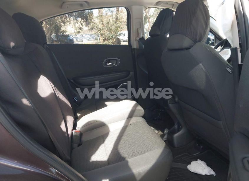 Photo 8 of 2022 Honda Hr-v 2WD EX (VIN 3CZRU5H50NM711317)