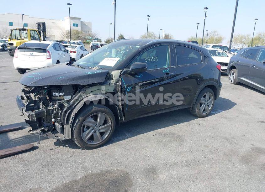 Photo 2 of 2022 Honda Hr-v 2WD EX (VIN 3CZRU5H50NM732958)
