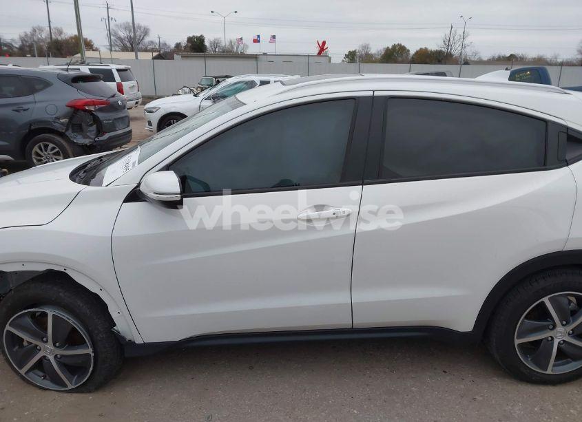 Photo 15 of 2022 Honda Hr-v 2WD EX (VIN 3CZRU5H50NM740784)