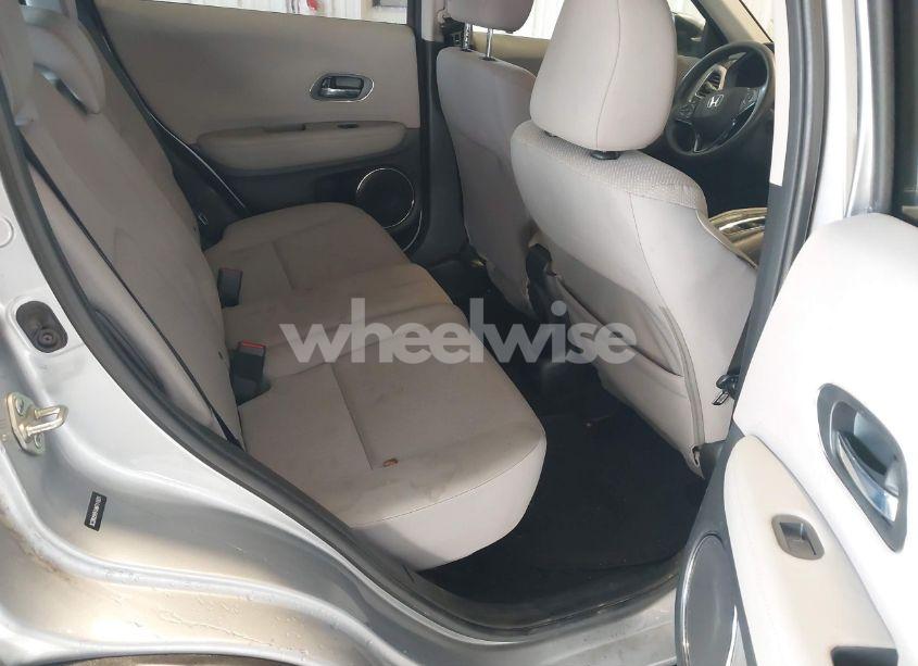 Photo 8 of 2017 Honda Hr-v EX (VIN 3CZRU5H51HM711931)