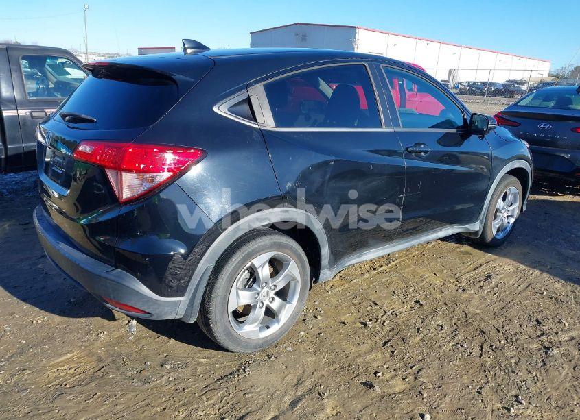 Photo 4 of 2017 Honda Hr-v EX (VIN 3CZRU5H51HM717759)