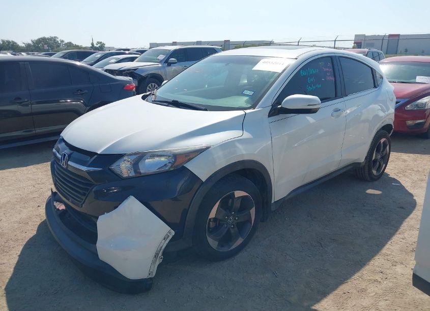 Photo 2 of 2018 Honda Hr-v EX (VIN 3CZRU5H51JM708159)