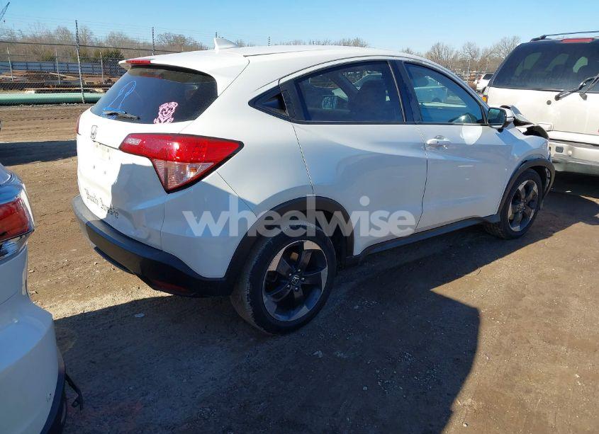 Photo 4 of 2018 Honda Hr-v EX (VIN 3CZRU5H51JM716780)