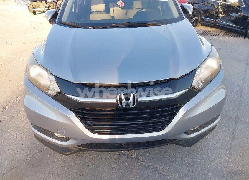 Photo 6 of 2018 Honda Hr-v EX (VIN 3CZRU5H51JM721803)