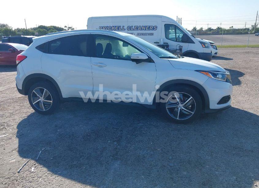 2022 Honda Hr-v 2WD EX (VIN 3CZRU5H51NM709995) main photo