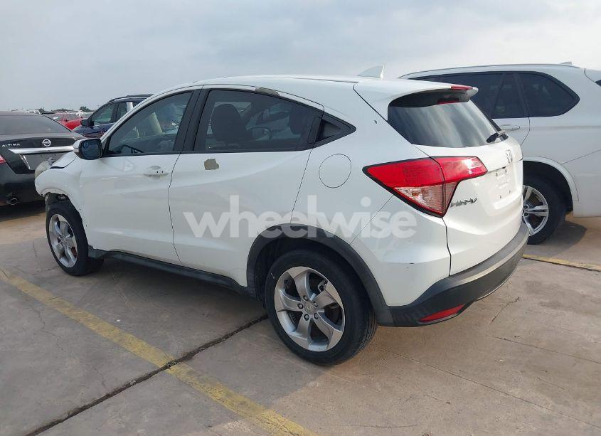 Photo 3 of 2017 Honda Hr-v EX (VIN 3CZRU5H52HM727085)