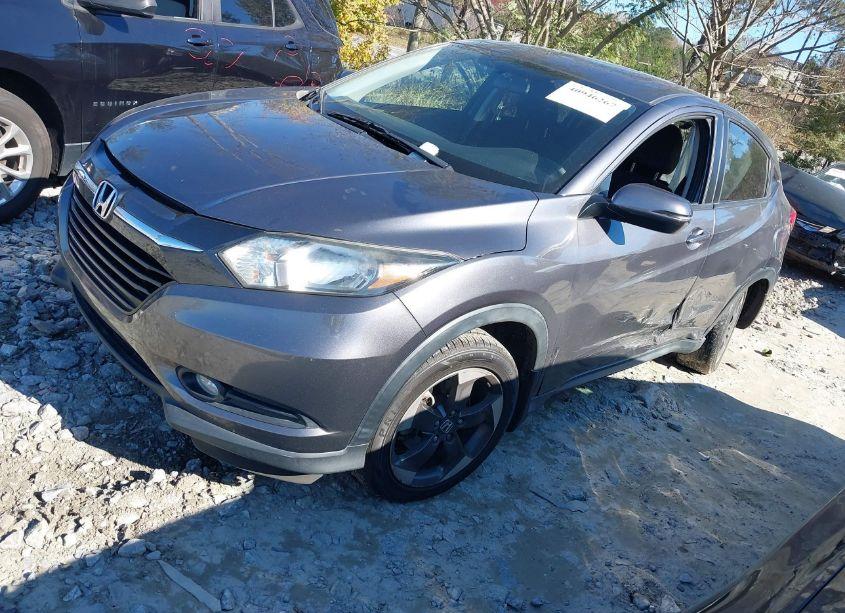 Photo 2 of 2018 Honda Hr-v EX (VIN 3CZRU5H52JM718229)