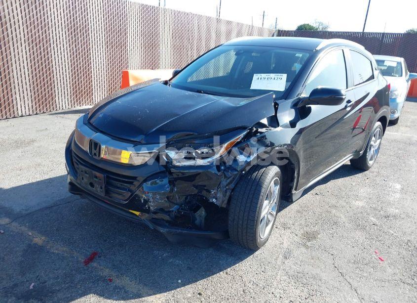 Photo 2 of 2019 Honda Hr-v EX (VIN 3CZRU5H52KM717938)