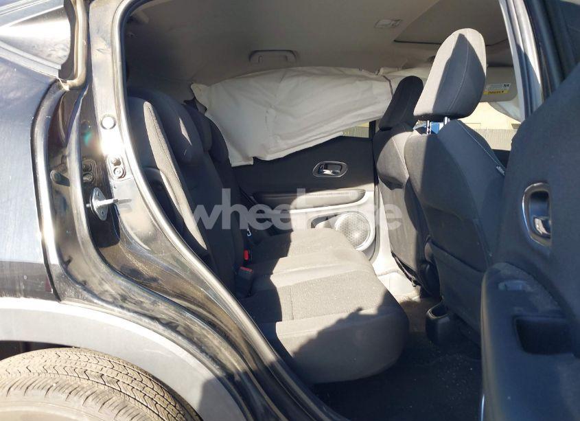 Photo 8 of 2021 Honda Hr-v 2WD EX (VIN 3CZRU5H52MM723192)