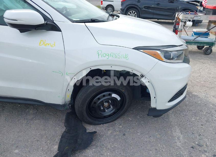 Photo 6 of 2022 Honda Hr-v 2WD EX (VIN 3CZRU5H52NM707611)