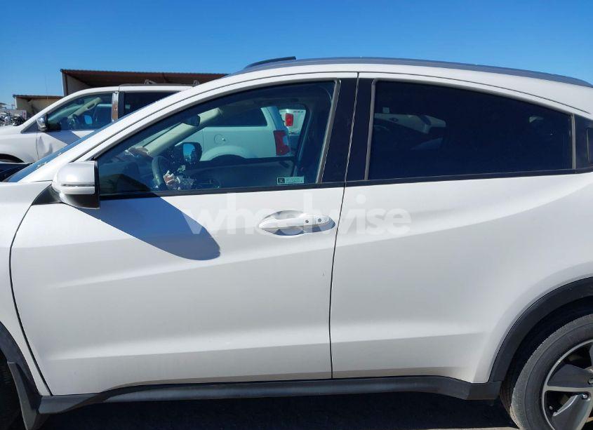 Photo 15 of 2022 Honda Hr-v 2WD EX (VIN 3CZRU5H52NM725932)