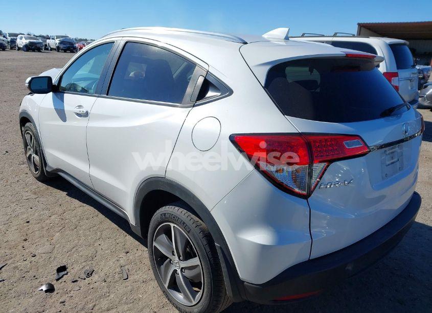 Photo 3 of 2022 Honda Hr-v 2WD EX (VIN 3CZRU5H52NM725932)