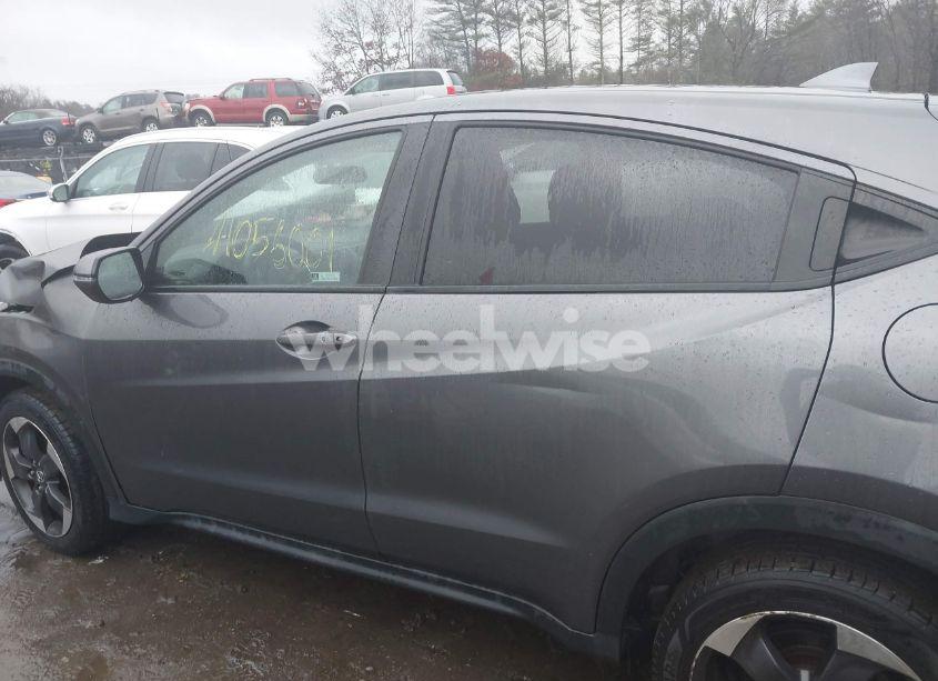 Photo 14 of 2018 Honda Hr-v EX (VIN 3CZRU5H53JM714240)