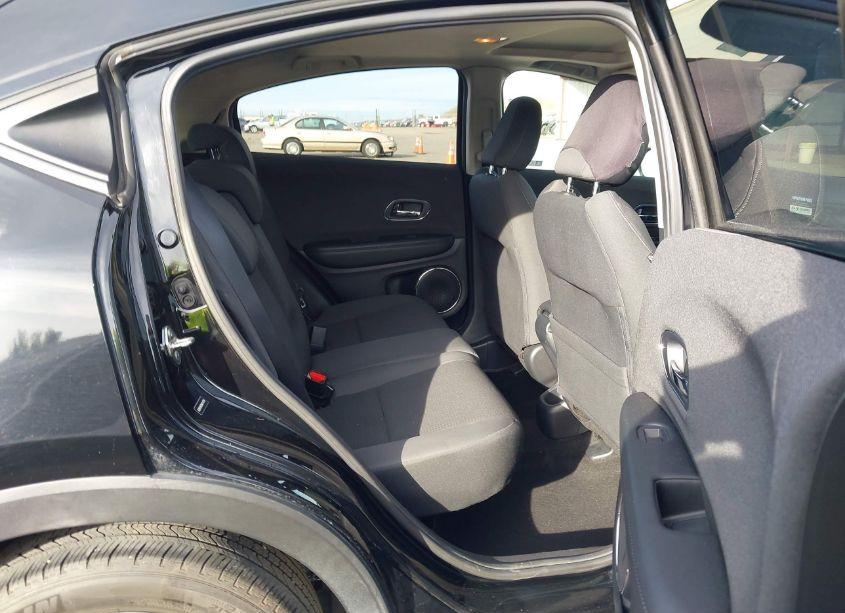 Photo 8 of 2019 Honda Hr-v EX (VIN 3CZRU5H53KM714739)